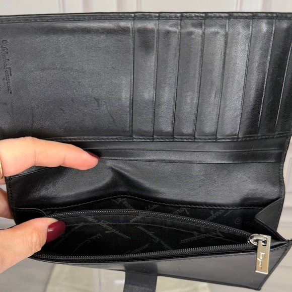 Salvatore Ferragamo Black Leather Long Wallet | Gancini | Authentic | RA COA - Picture 10 of 13